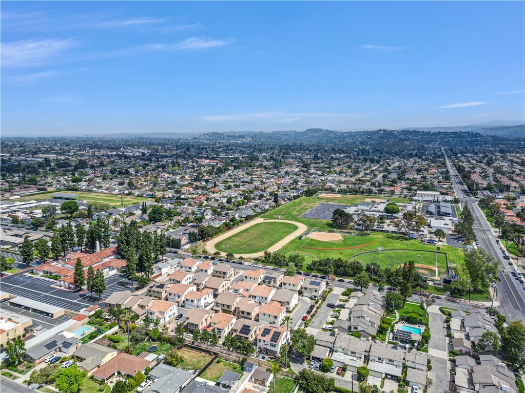1859 Harvest Circle Tustin, CA 92780 - Photo 31 of 34