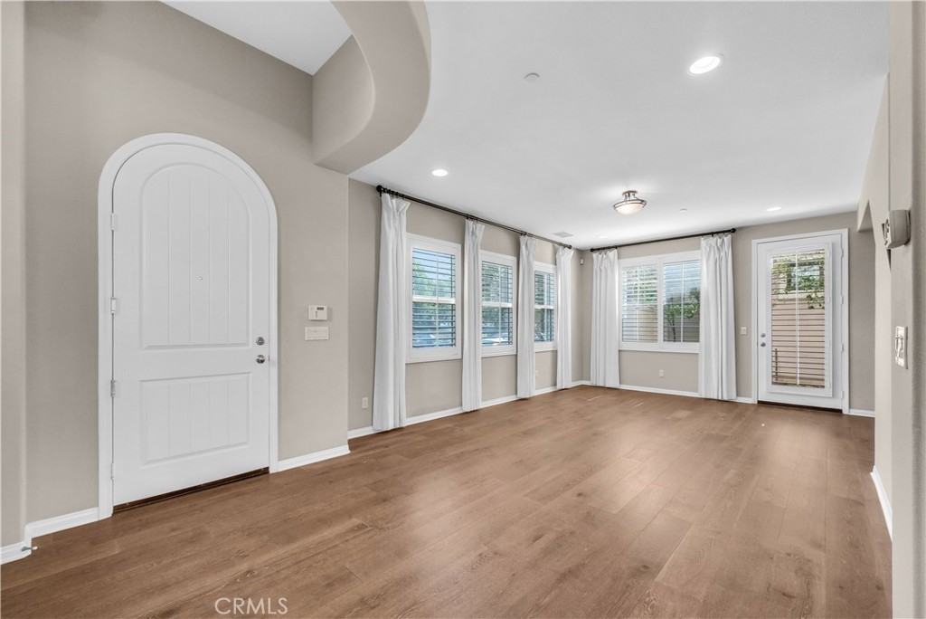 1859 Harvest Circle Tustin, CA 92780 - Photo 4 of 34