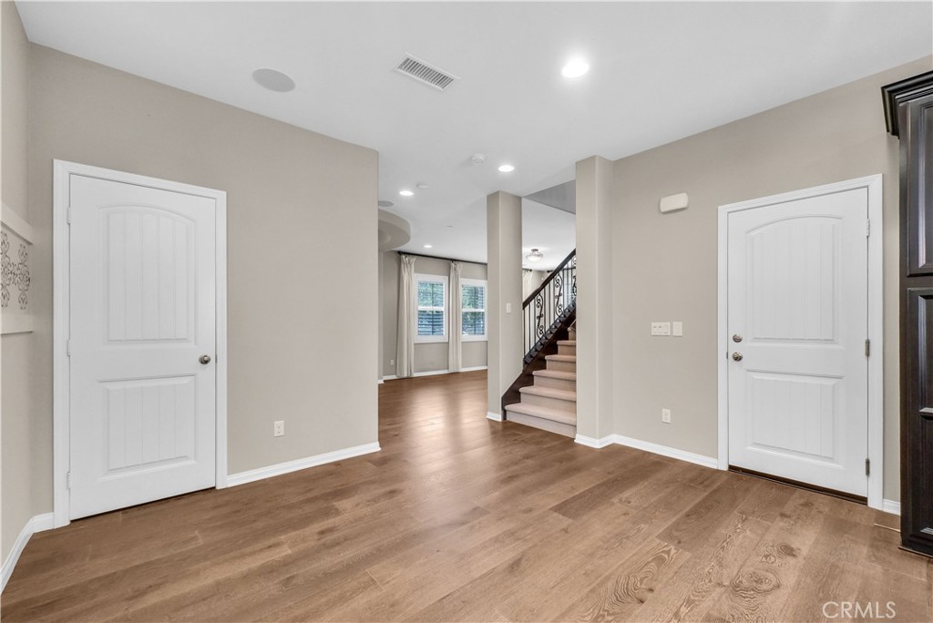 1859 Harvest Circle Tustin, CA 92780 - Photo 10 of 34