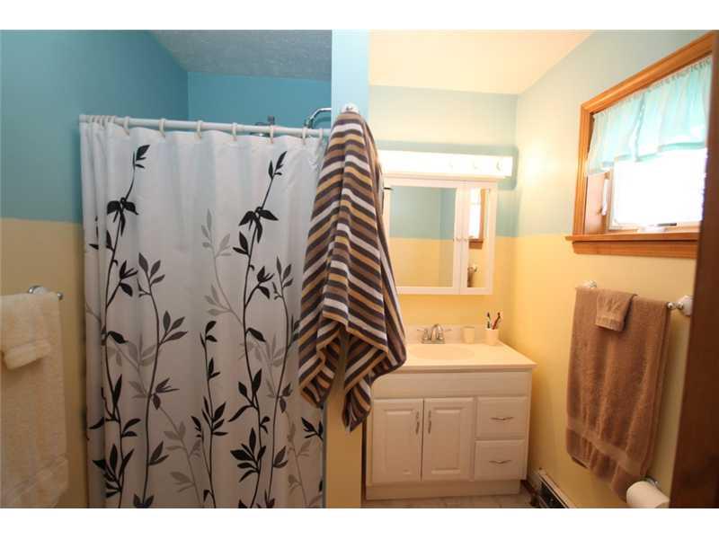 613 Laurel Summit Road Boswell, PA 15531 - Photo 8 of 21 Full Bath.