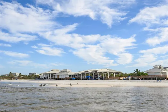 $7,500 | 818 Tanbark Drive, Unit 103, Naples, FL 34108