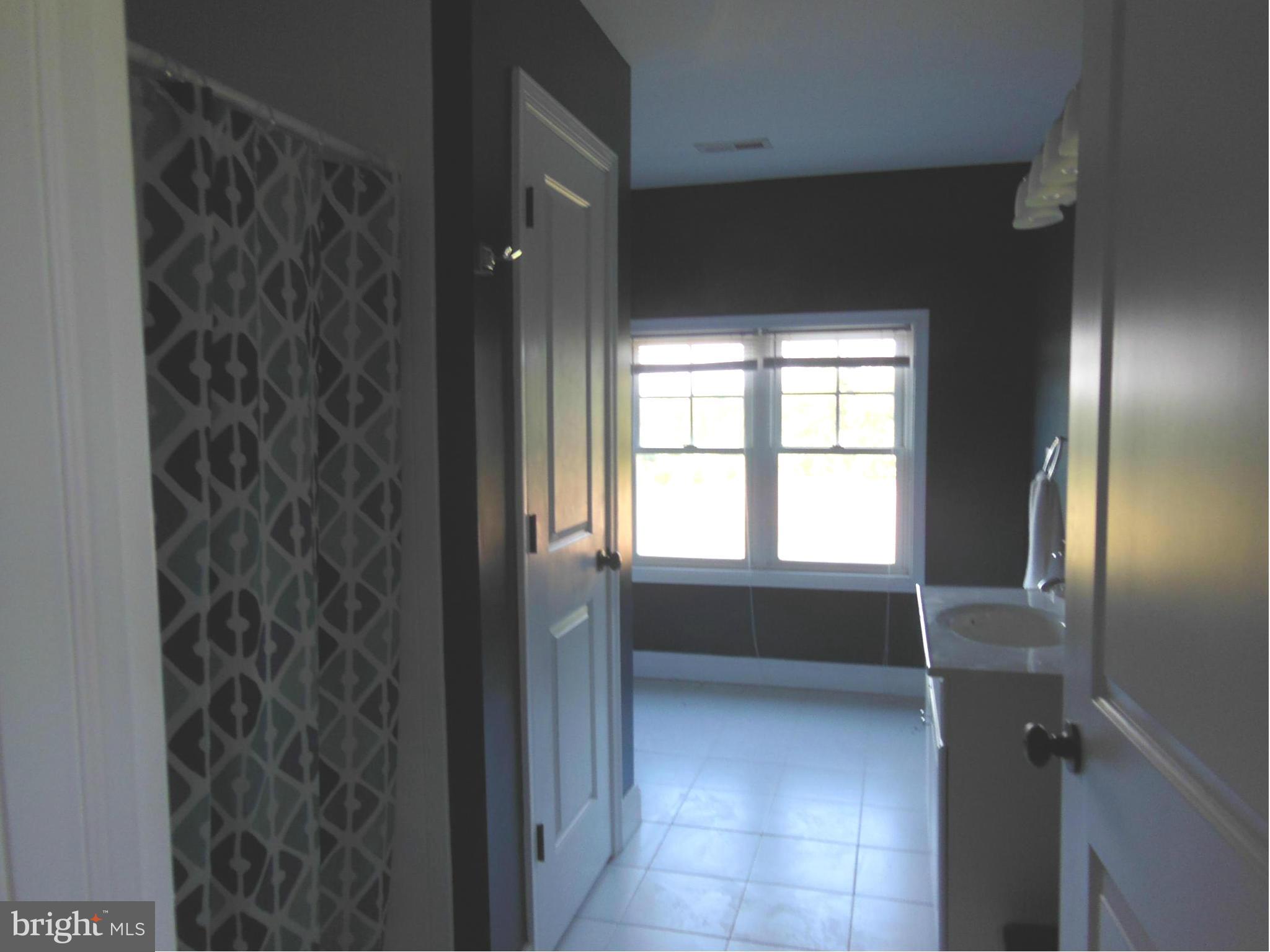 10366 Green Road Bealeton, VA 22712 - Photo 19 of 29 Upper level Bath