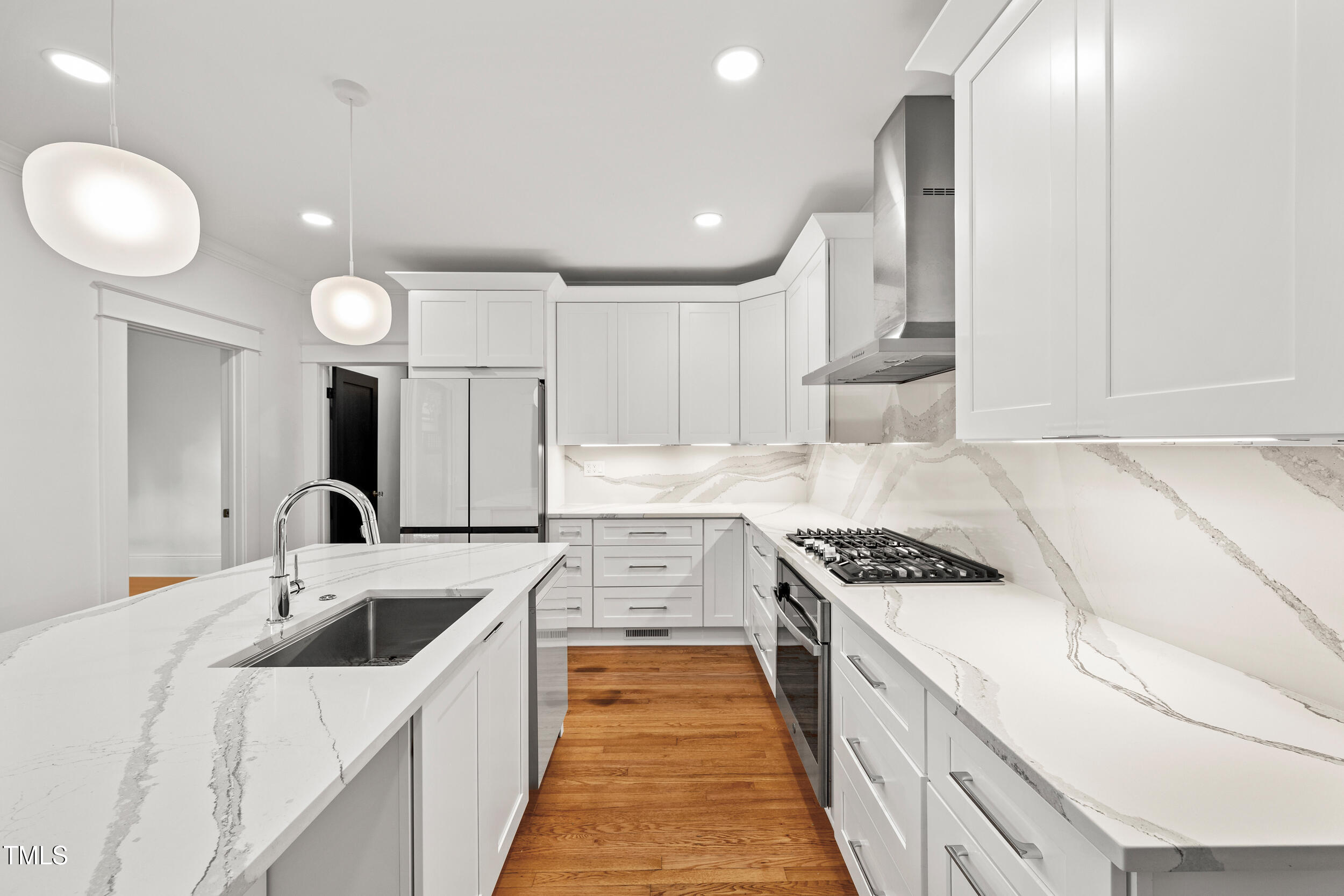 2705 Everett Avenue Raleigh, NC 27607 - Photo 11 of 43 16_2705 everett ave, interior, kitchen-2