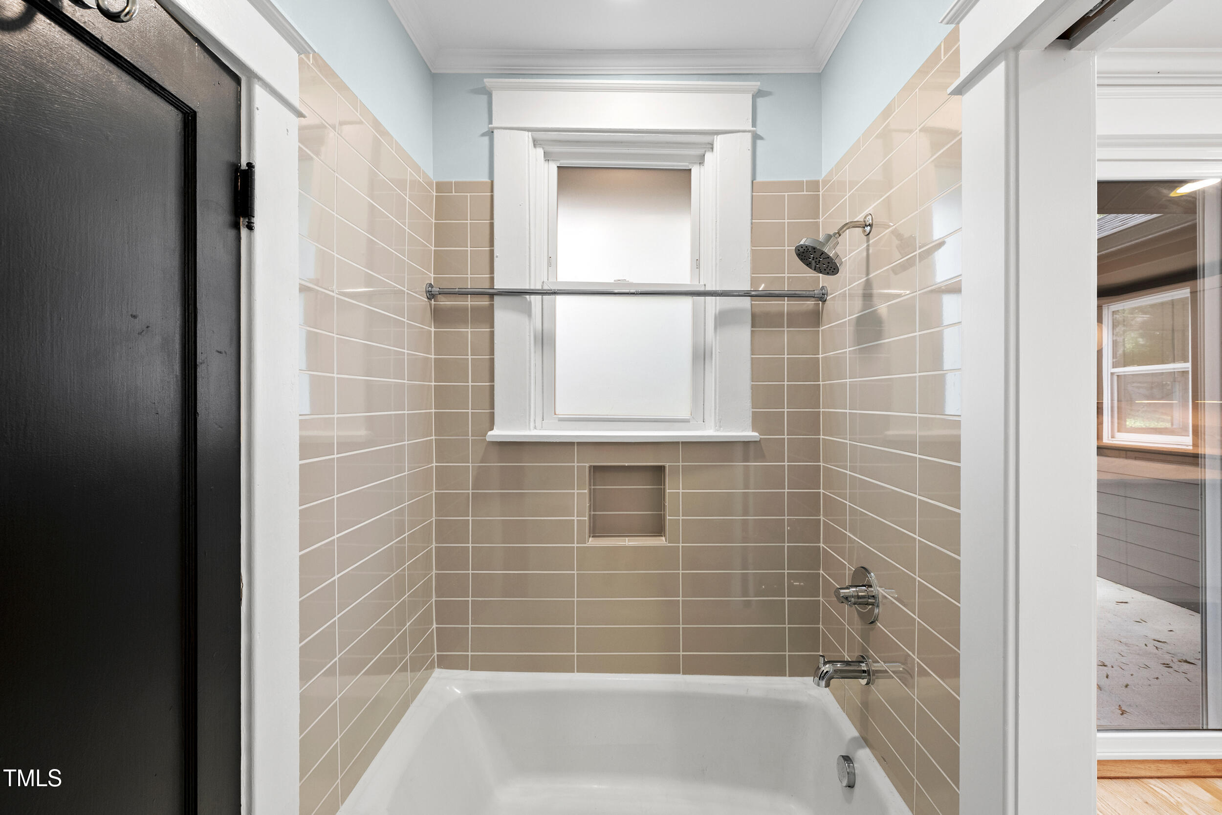 2705 Everett Avenue Raleigh, NC 27607 - Photo 31 of 43 27_2705 everett ave, interior-31