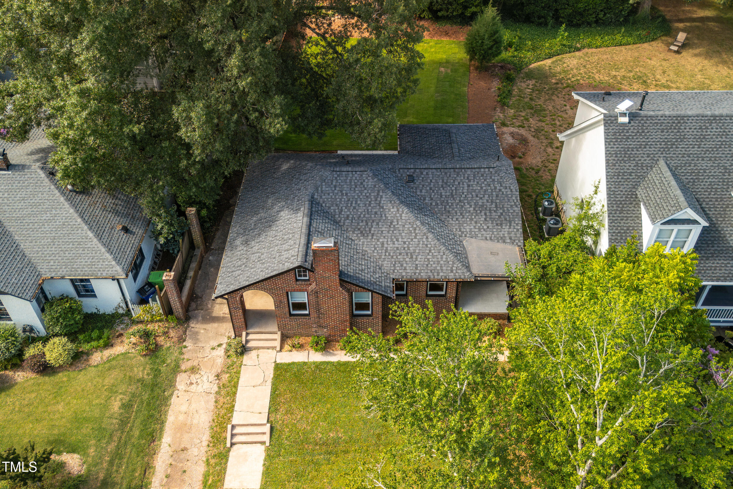 2705 Everett Avenue Raleigh, NC 27607 - Photo 39 of 43 36_2705 everett ave, drone, exterior-1