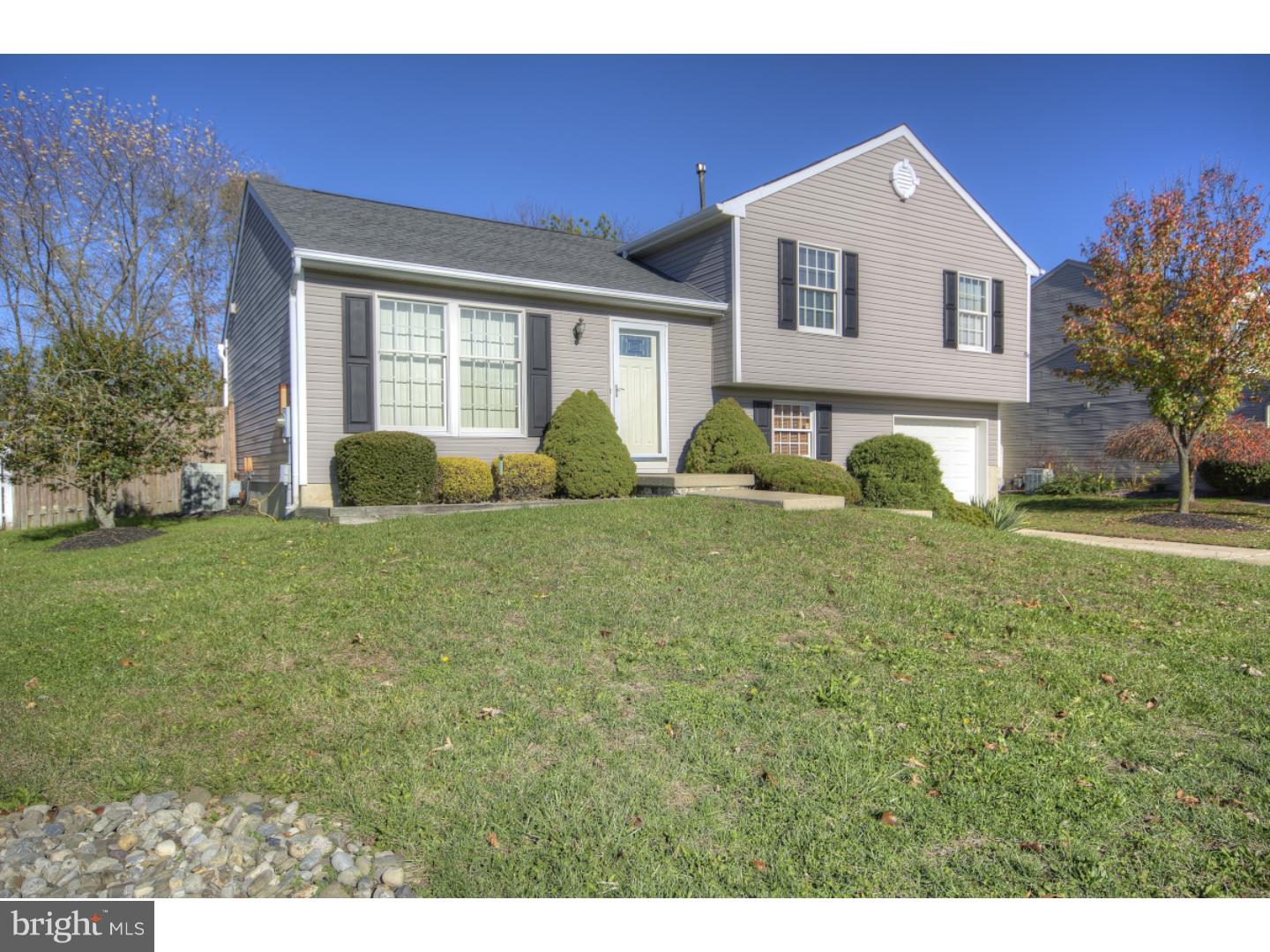 211 Glasgow Road Williamstown, NJ 08094 - Photo 2 of 25 Gallery Image 2