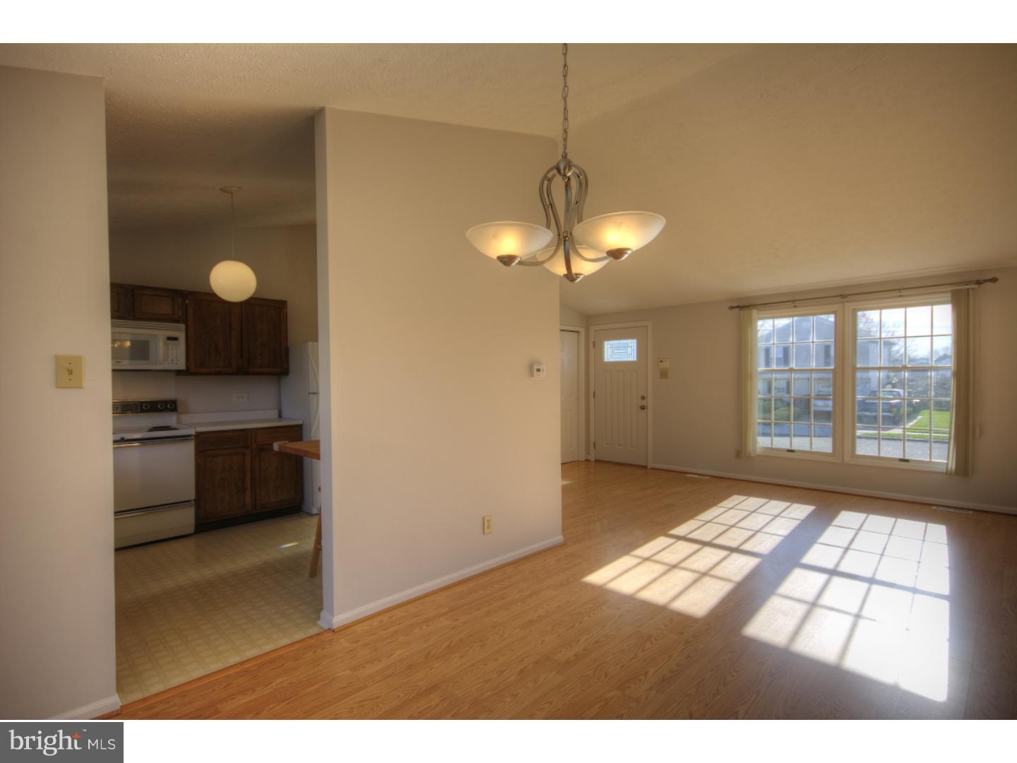 211 Glasgow Road Williamstown, NJ 08094 - Photo 7 of 25 Gallery Image 7