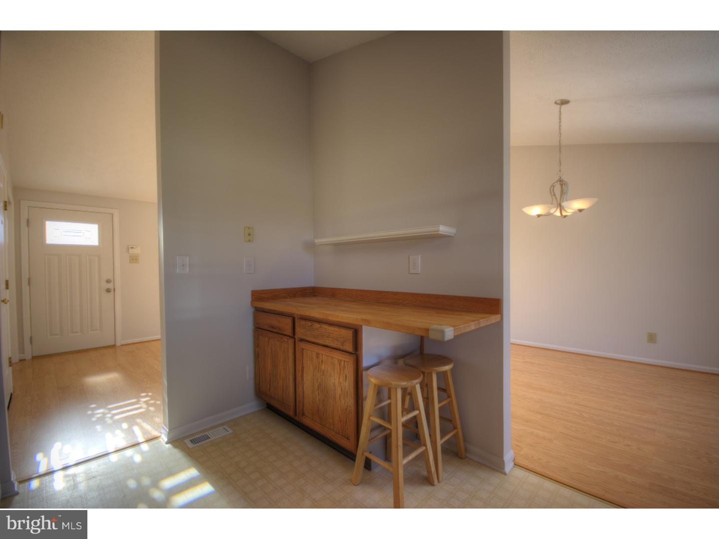 211 Glasgow Road Williamstown, NJ 08094 - Photo 10 of 25 Gallery Image 10