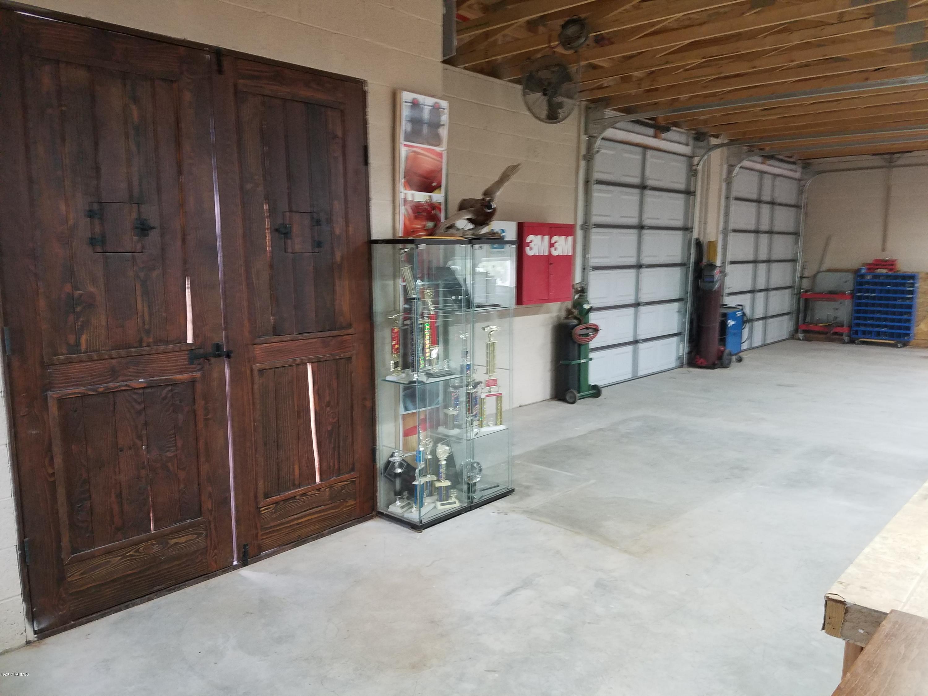 7350 North Artesiano Road Tucson, AZ 85743 - Photo 44 of 51 Gallery Image 44