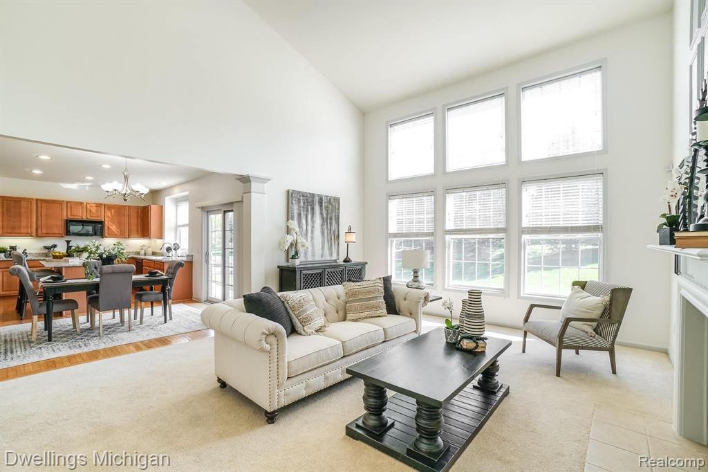 48213 Glenmount Road Canton, MI 48187 - Photo 4 of 53