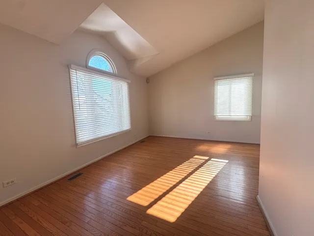 $2,500 | 6 Cimarron Court, Cary, IL 60013