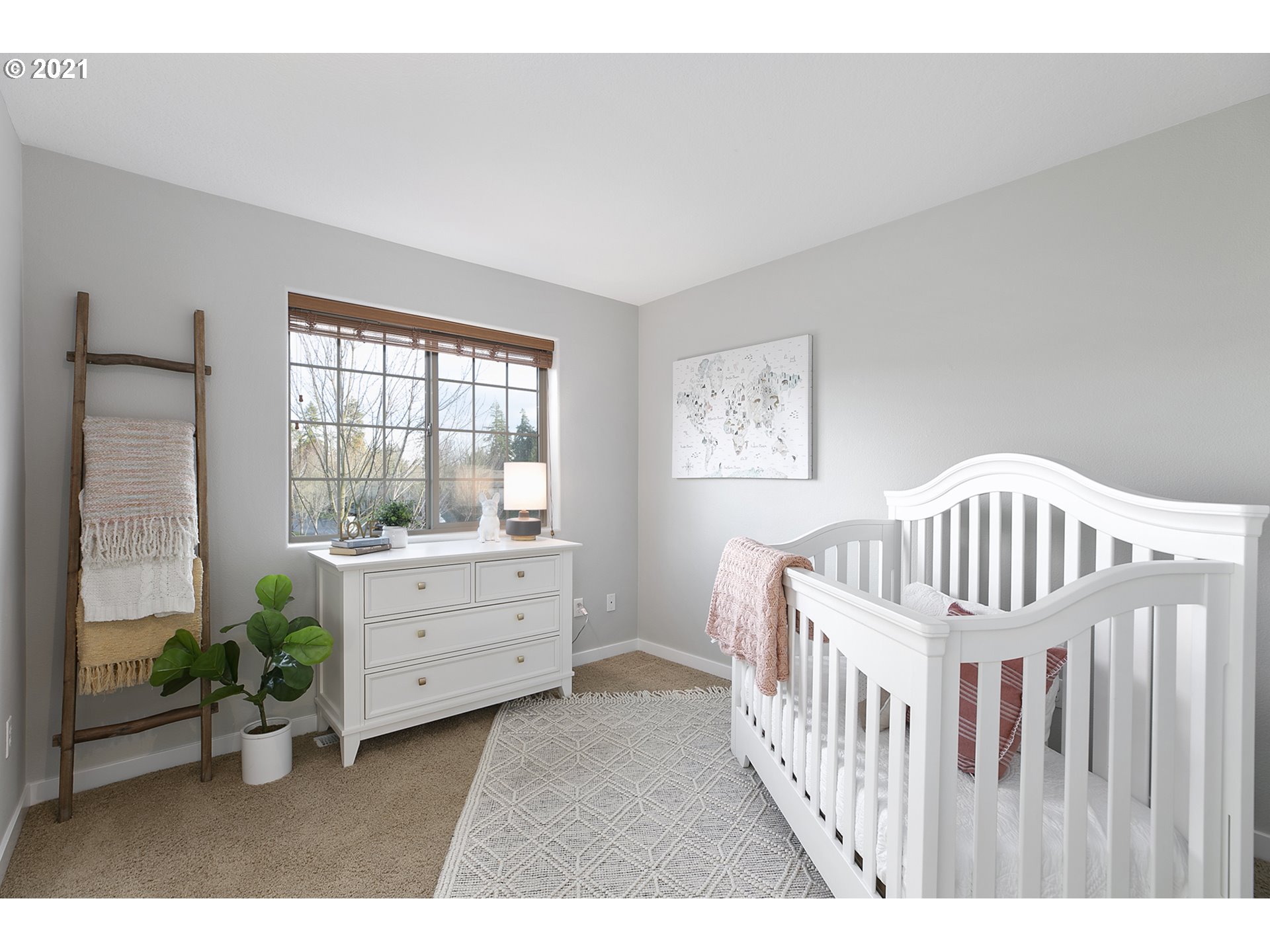 13621 Southwest Fischer Road King City, OR 97224 - Photo 22 of 32 Gallery Image 22