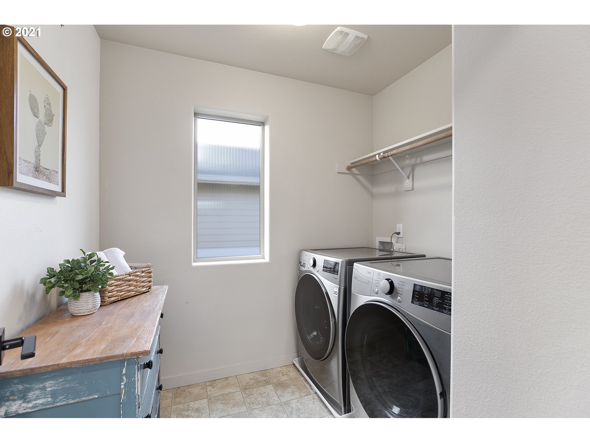 13621 Southwest Fischer Road King City, OR 97224 - Photo 26 of 32 Gallery Image 26