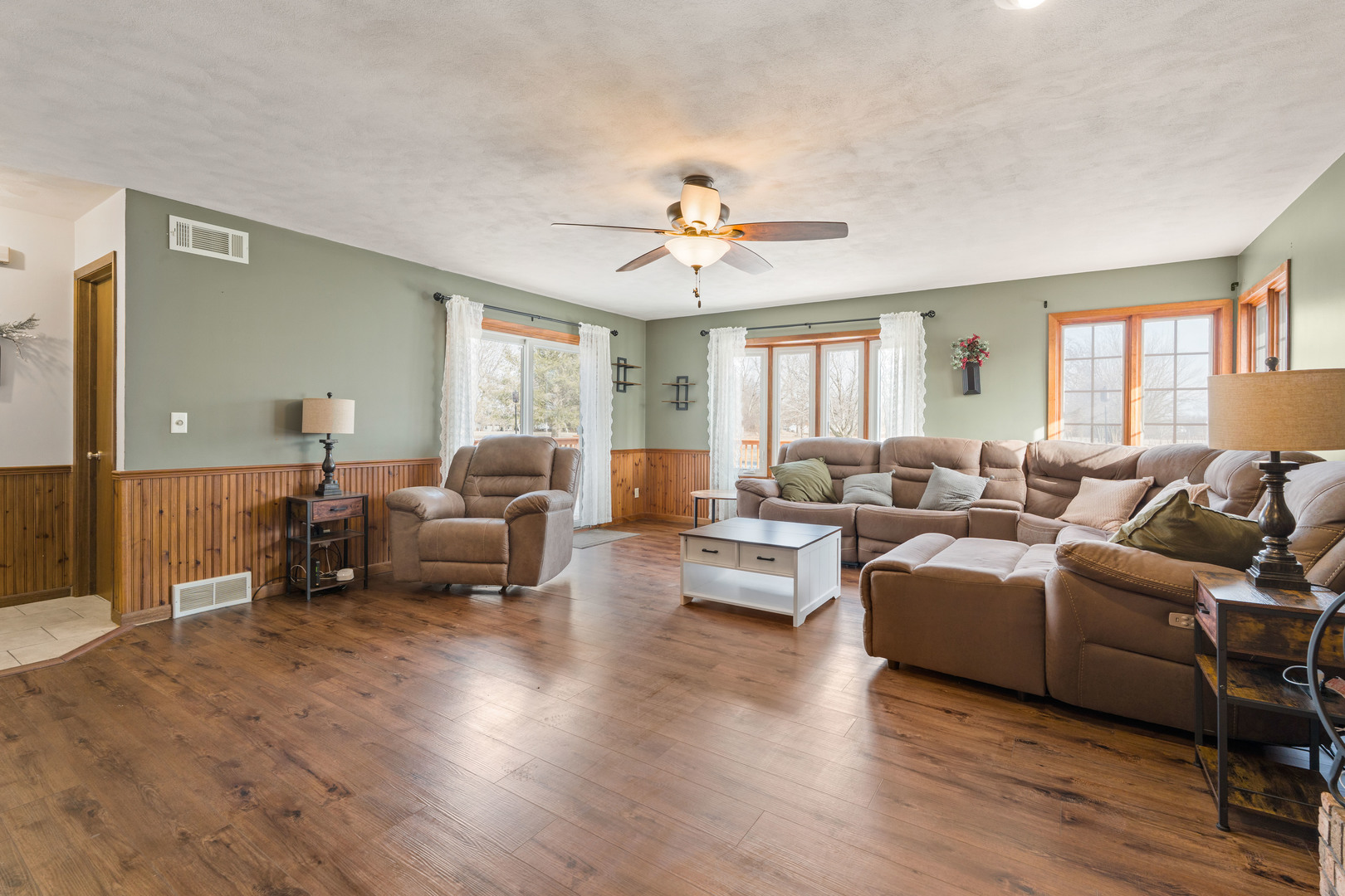 10727 95th Street Coal Valley, IL 61240 - Photo 19 of 59