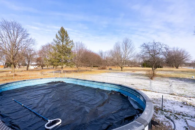 $357,500 | 10727 95th Street, Coal Valley, IL 61240