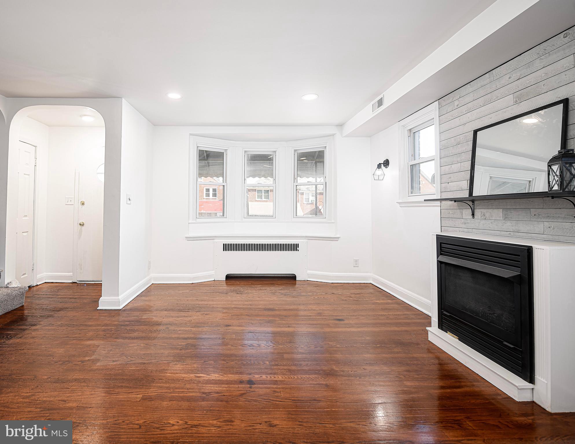 426 Overbrook Road Catonsville, MD 21228 - Photo 13 of 46