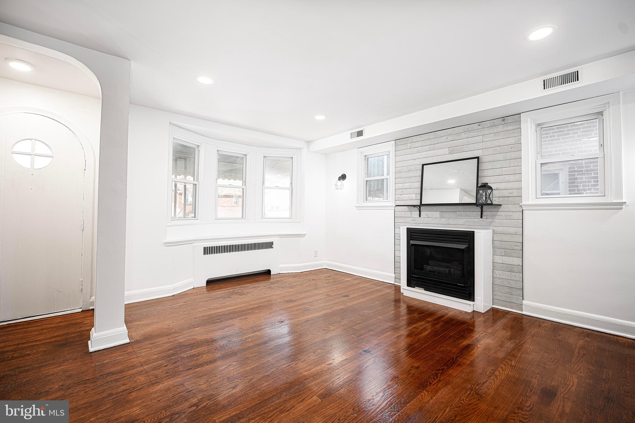 426 Overbrook Road Catonsville, MD 21228 - Photo 9 of 46
