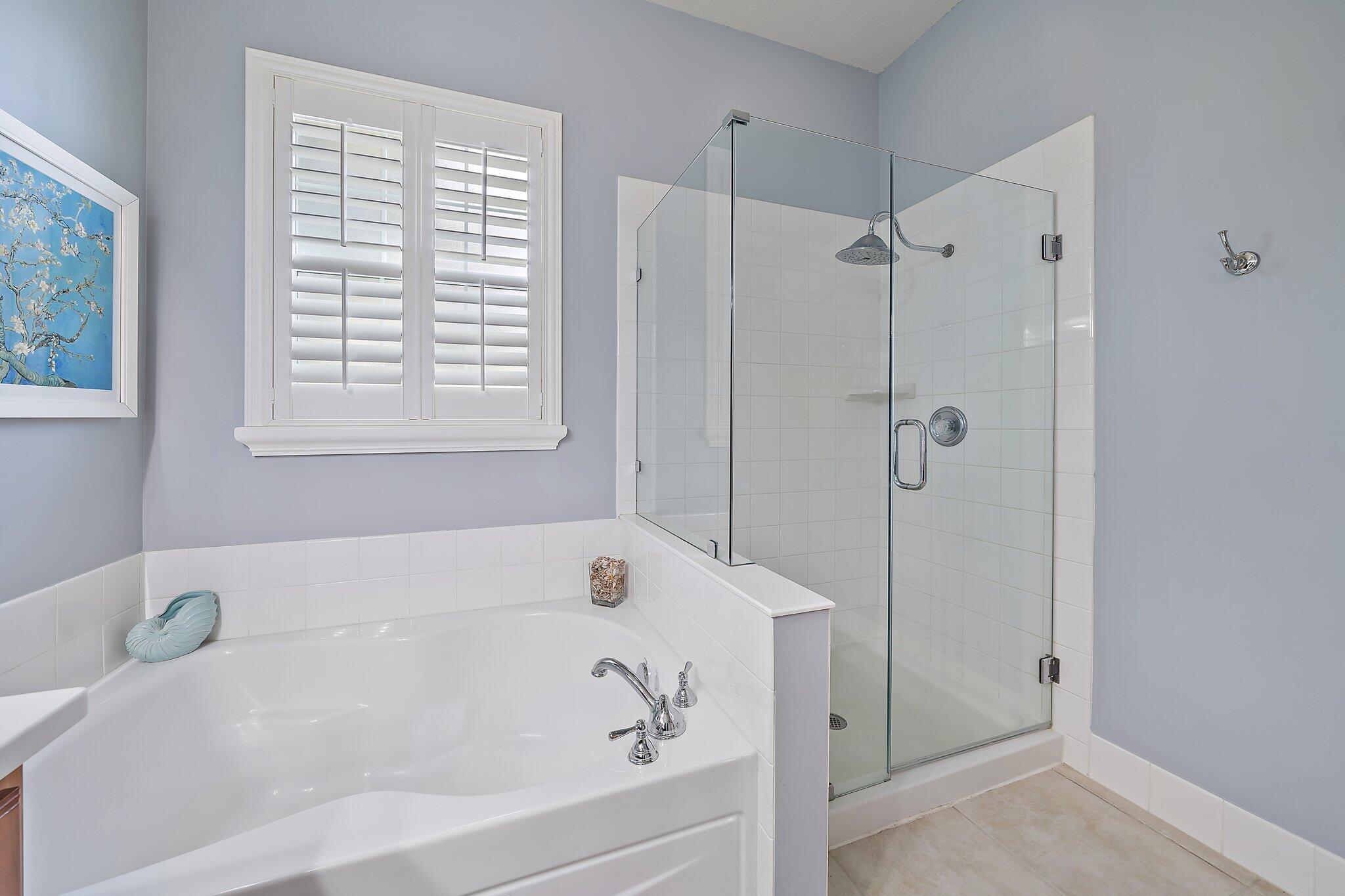 1174 Tropical Drive Jupiter, FL 33458 - Photo 23 of 49 Master Suite