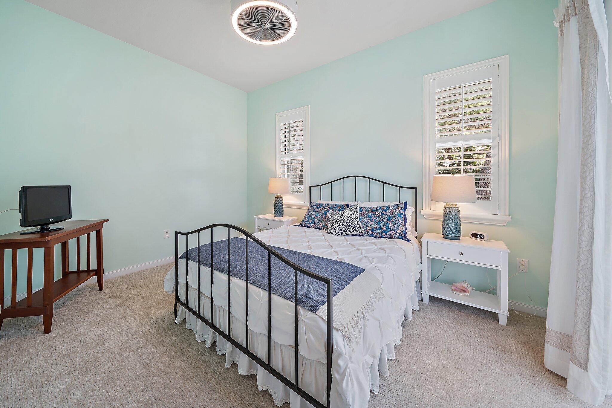 1174 Tropical Drive Jupiter, FL 33458 - Photo 37 of 49 Guest Ensuite