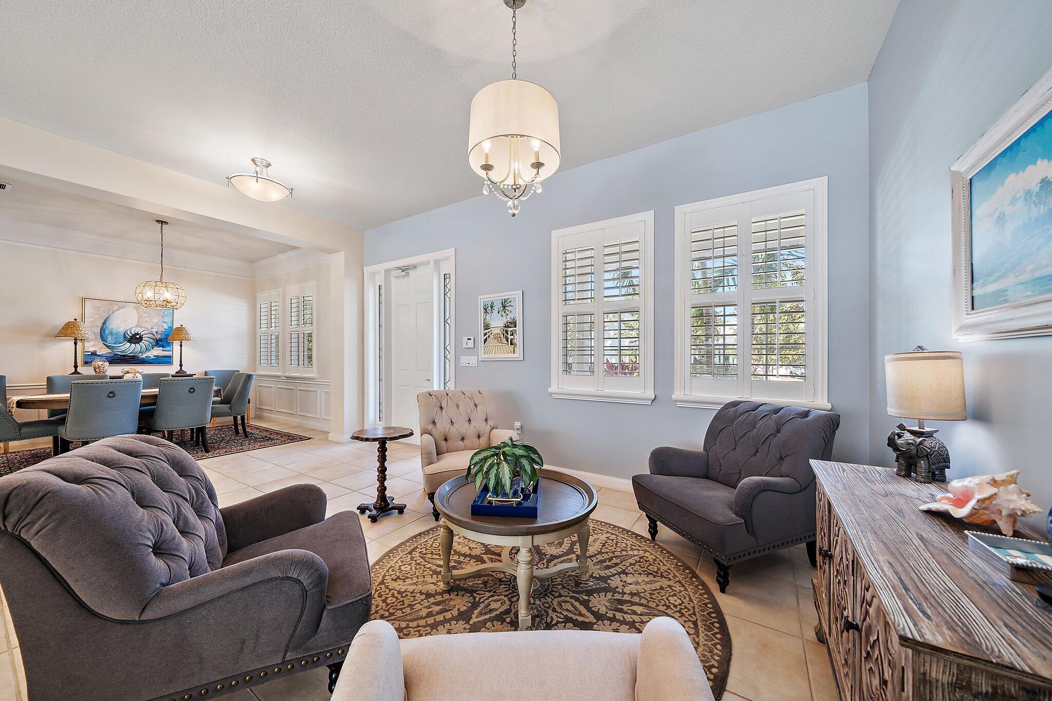 1174 Tropical Drive Jupiter, FL 33458 - Photo 10 of 49 Family Room