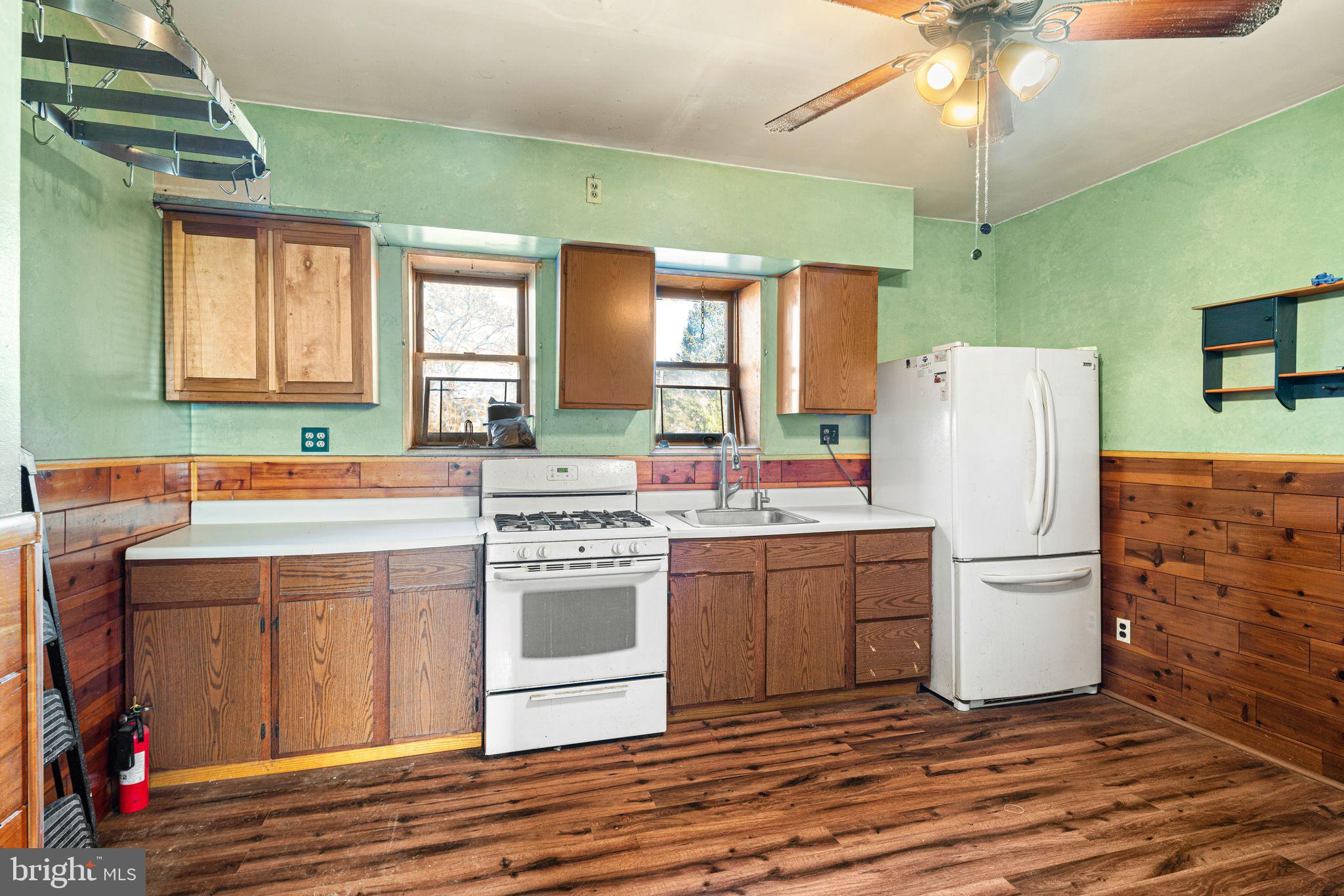 2249 Ruffner Street Philadelphia, PA 19140 - Photo 5 of 14 Gallery Image 5