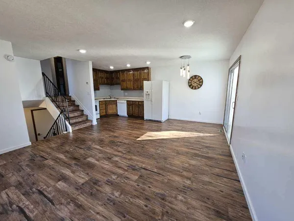 $250,000 | 8792 North Maplebrook Circle, Unit 8792, Brooklyn Park, MN 55445