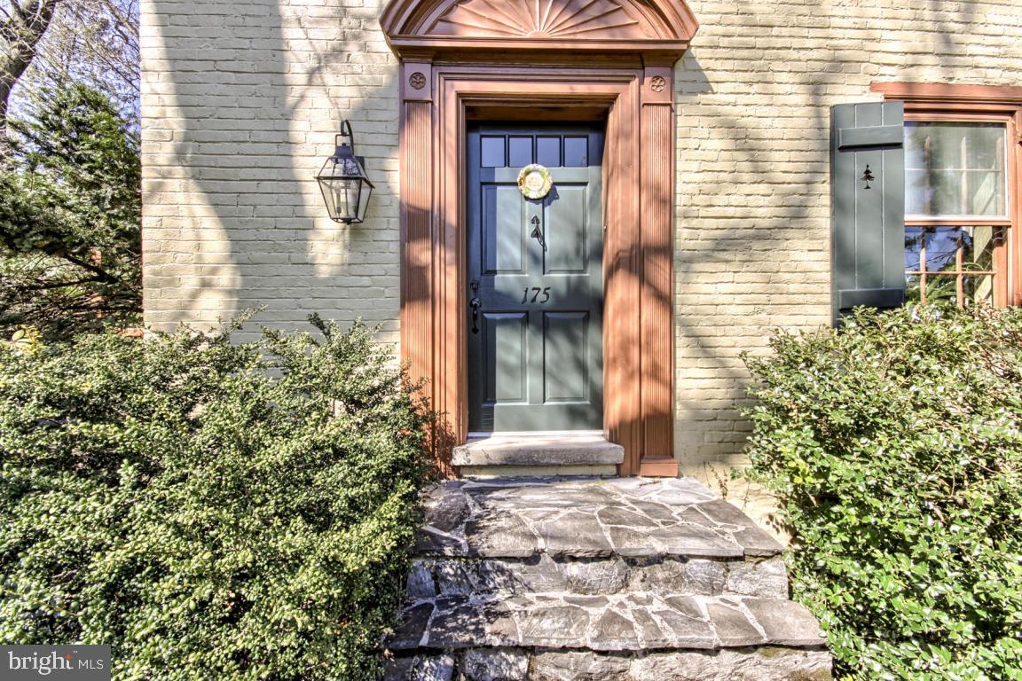 175 Delp Road Lancaster, PA 17601 - Photo 9 of 52 Gallery Image 9