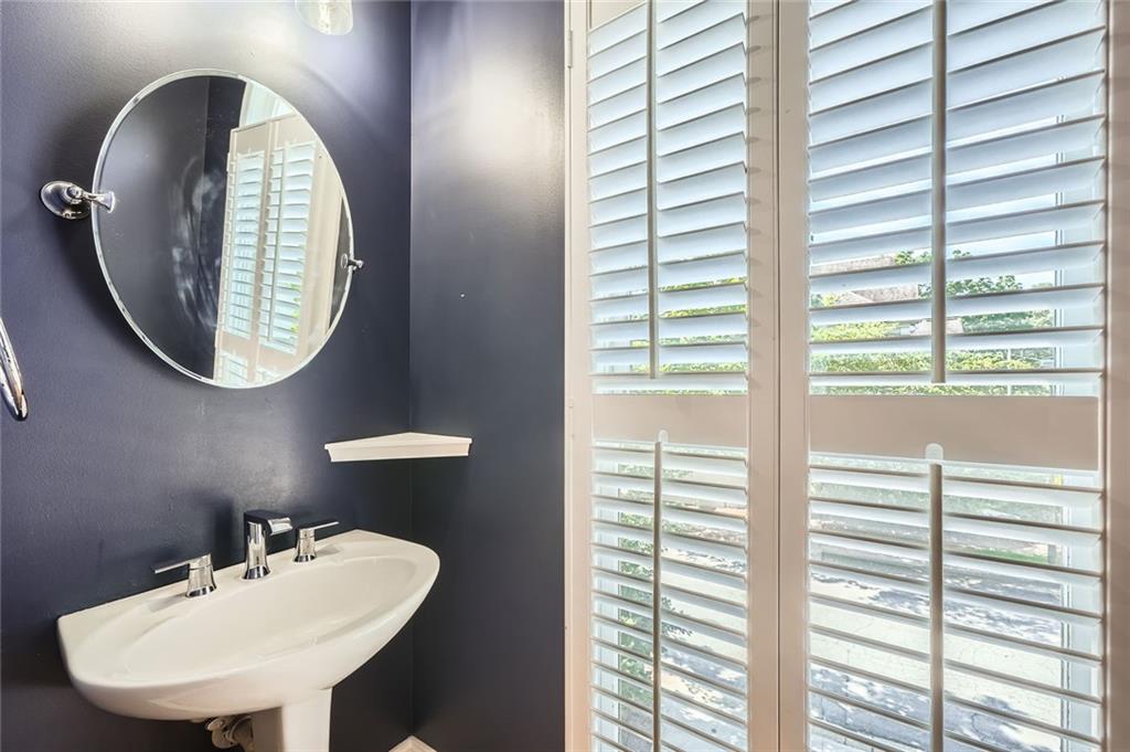 2426 Vivian Circle Decatur, GA 30030 - Photo 14 of 28