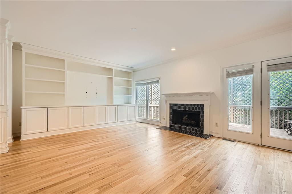 2426 Vivian Circle Decatur, GA 30030 - Photo 6 of 28