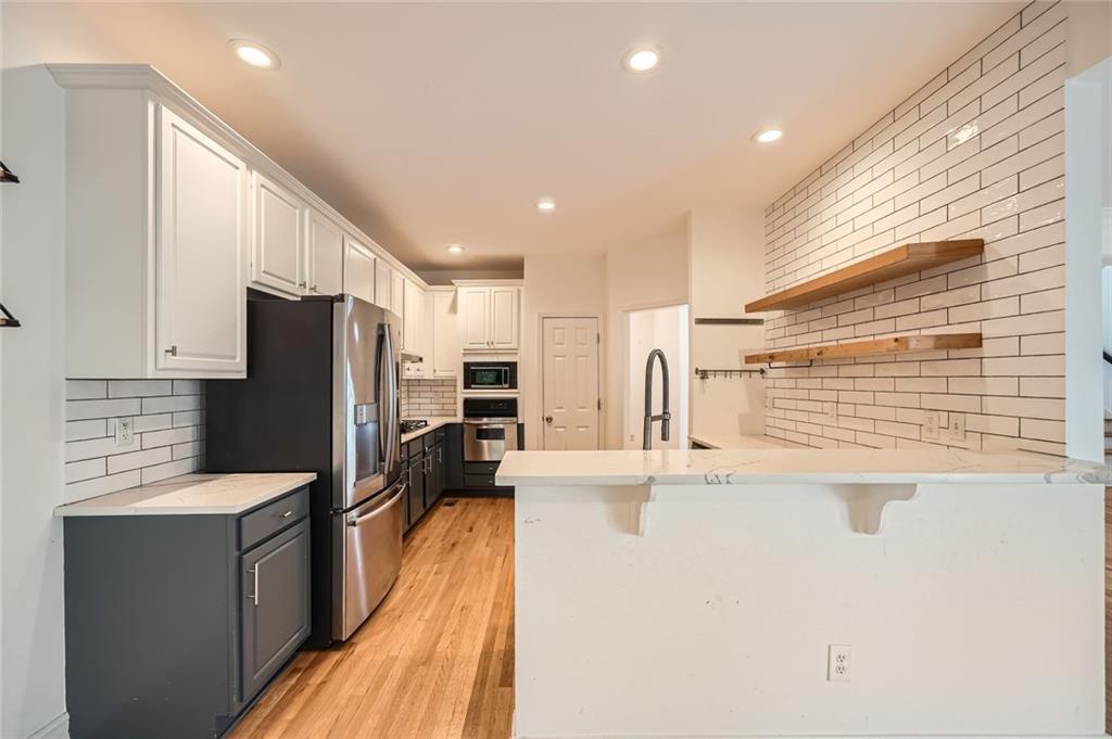 2426 Vivian Circle Decatur, GA 30030 - Photo 10 of 28