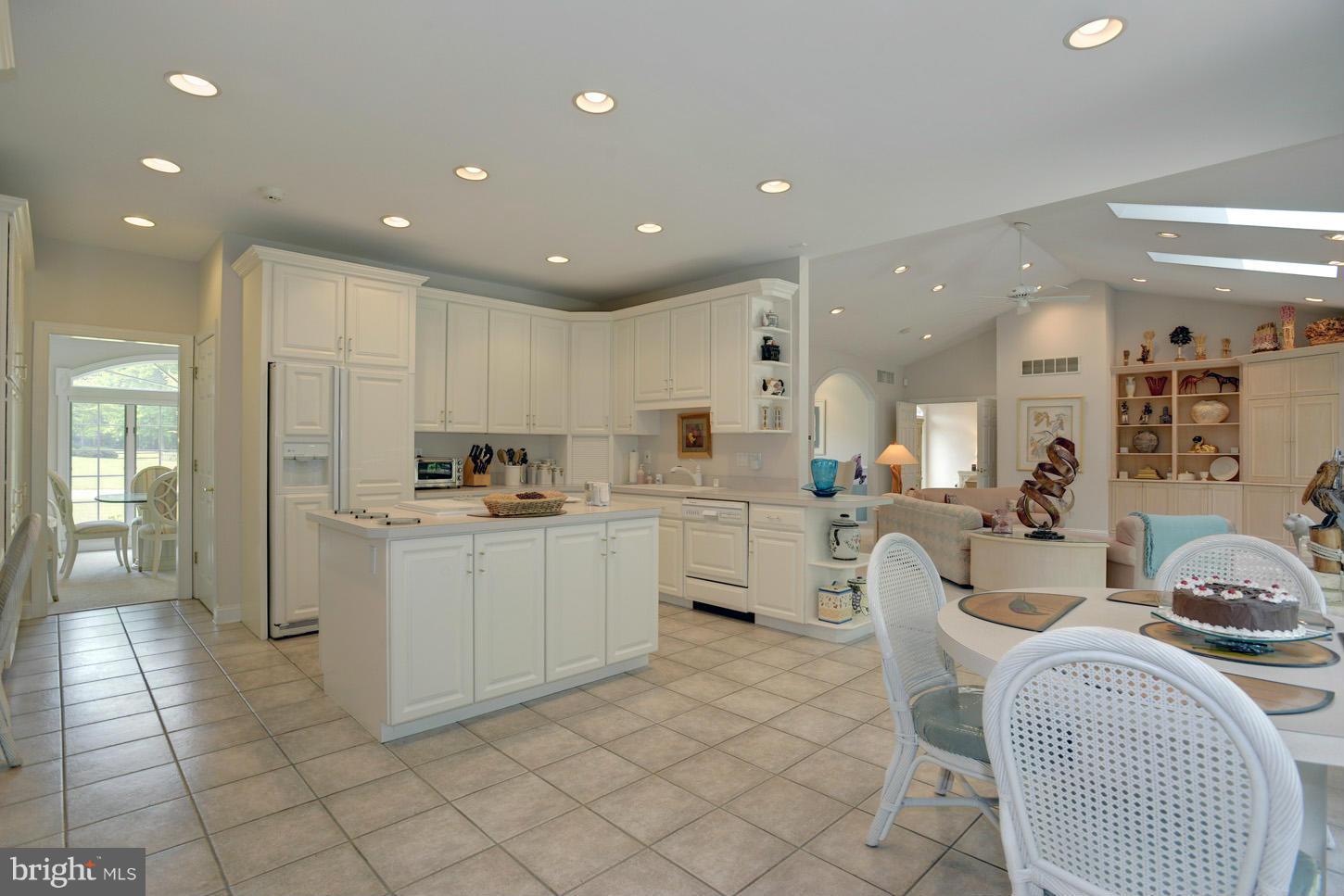 11826 Ivy Mill Road Reisterstown, MD 21136 - Photo 6 of 30 Kitchen