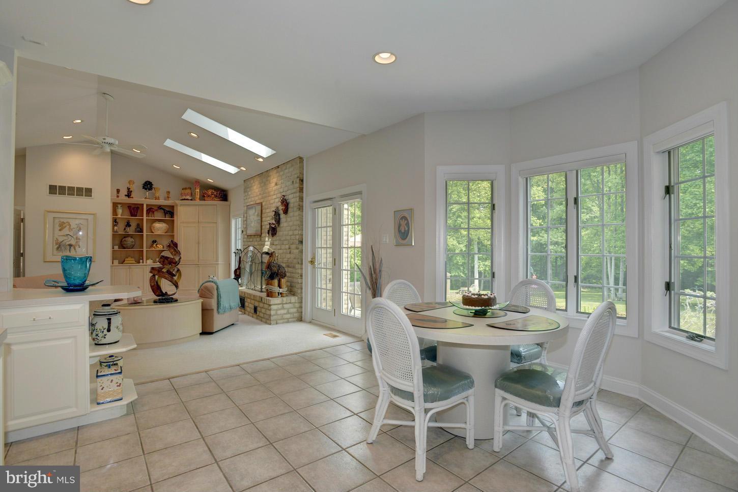 11826 Ivy Mill Road Reisterstown, MD 21136 - Photo 7 of 30 Kitchen