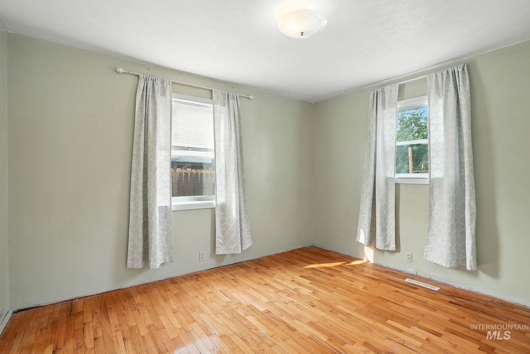 3506 10th Street Lewiston, ID 83501 - Photo 18 of 40 Unfurnished room featuring light wood-type flooring
