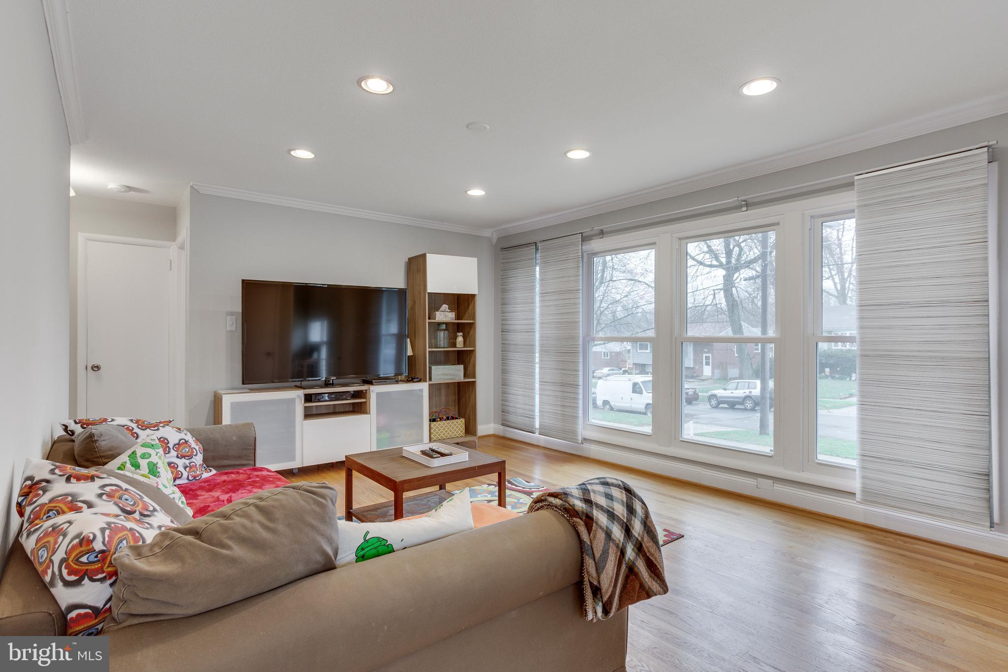 13307 Galvez Street Silver Spring, MD 20906 - Photo 7 of 32 Gallery Image 7