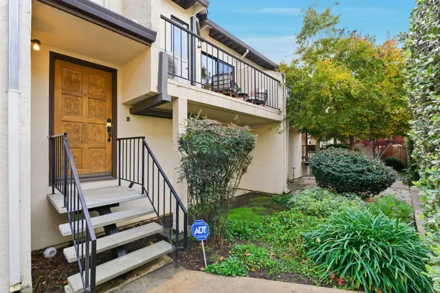 $1,099,000 | 1005 Helen Avenue, Unit 2, Sunnyvale, CA 94086