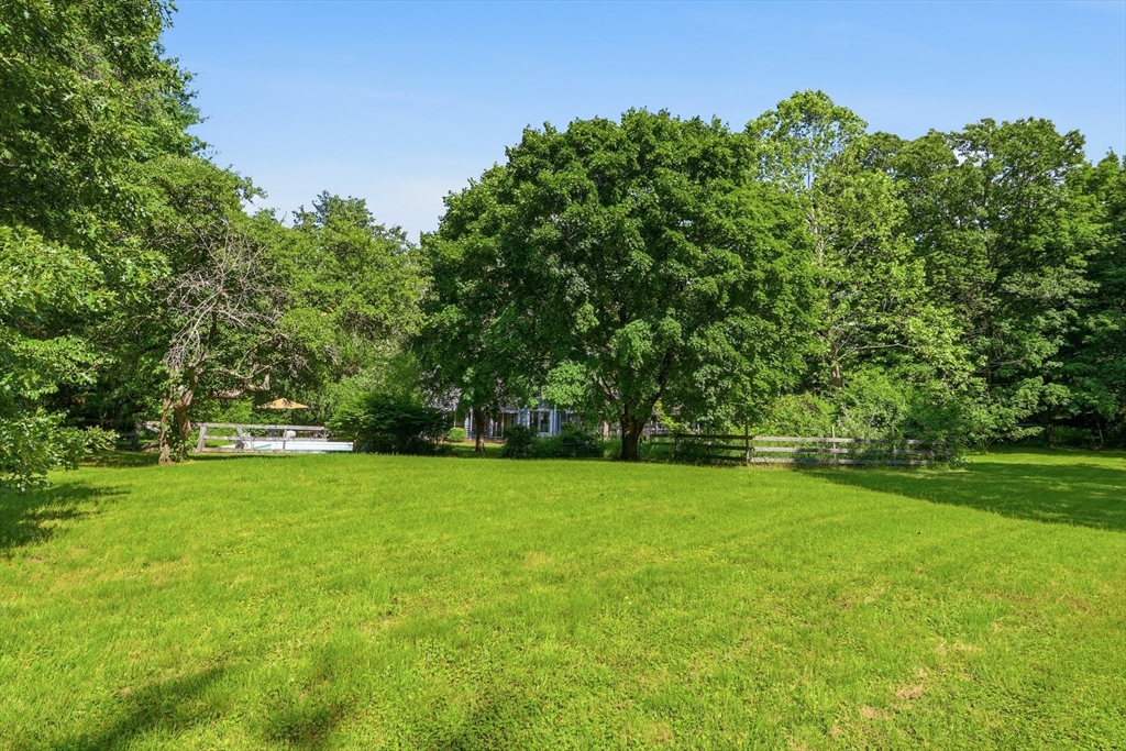 313 Berlin Road Bolton, MA 01740 - Photo 33 of 41