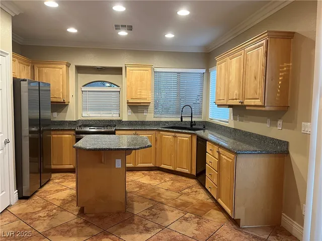 $2,250 | 397 Hidden Hole Drive, Las Vegas, NV 89148
