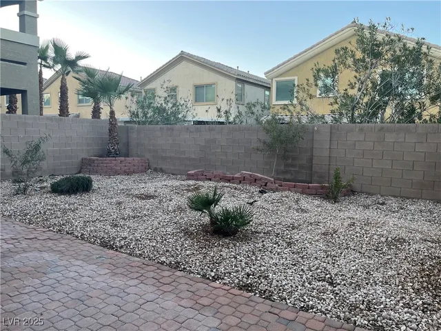 $2,250 | 397 Hidden Hole Drive, Las Vegas, NV 89148