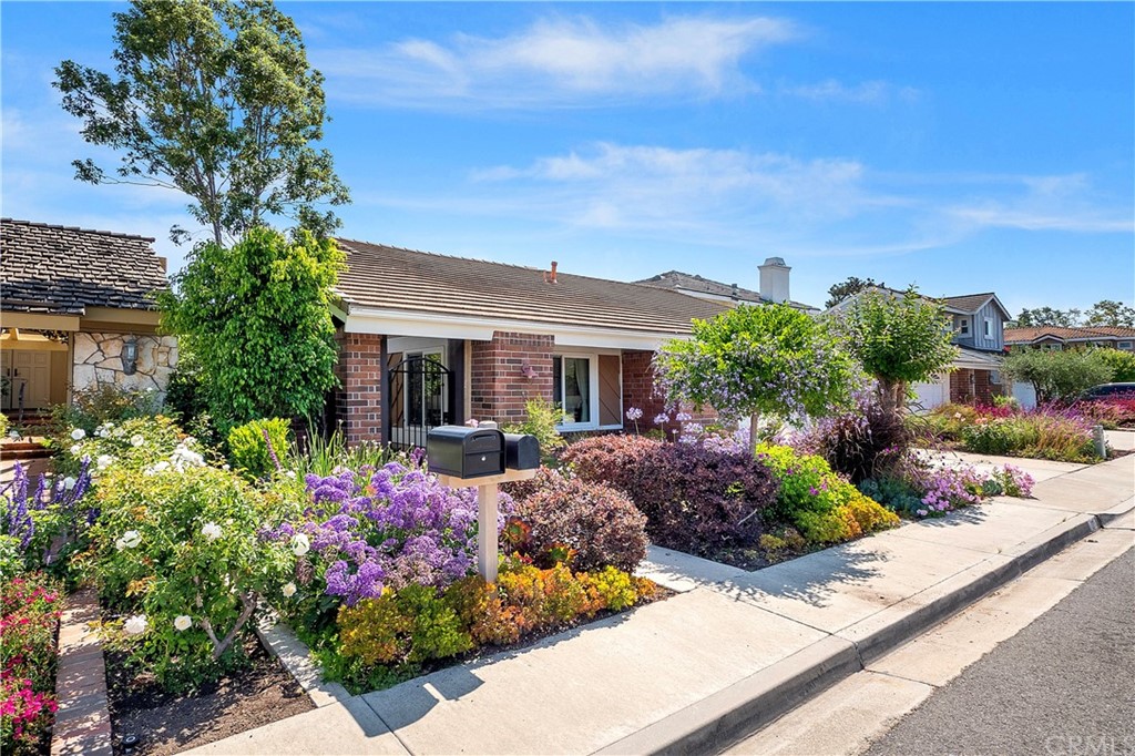 17 Pintail Irvine, CA 92604 - Photo 1 of 1