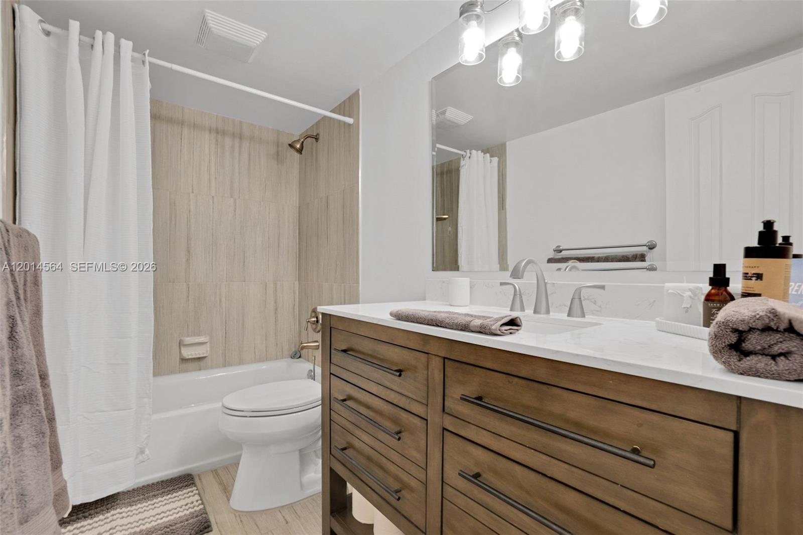 500 Egret Circle, Unit 8403 Delray Beach, FL 33444 - Photo 19 of 32