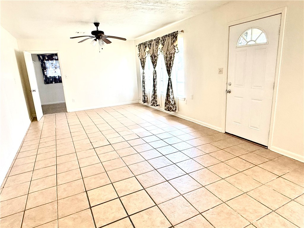 359 6th Street Somerville, TX 77879 - Photo 2 of 17 a view of an empty room