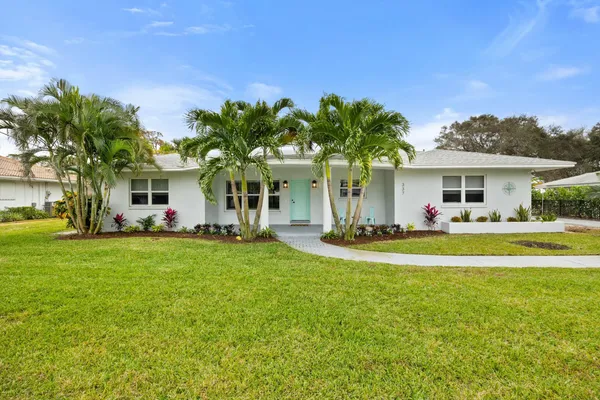 $5,500 | 337 Fairway North, Tequesta, FL 33469