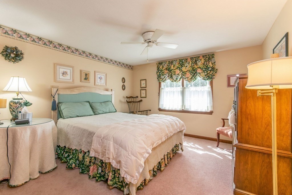 158 Edgewater Road Agawam, MA 01001 - Photo 20 of 41 Gallery Image 20