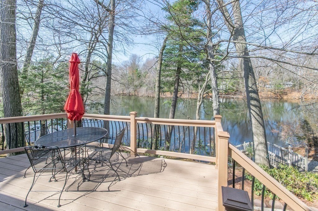 158 Edgewater Road Agawam, MA 01001 - Photo 31 of 41 Gallery Image 31