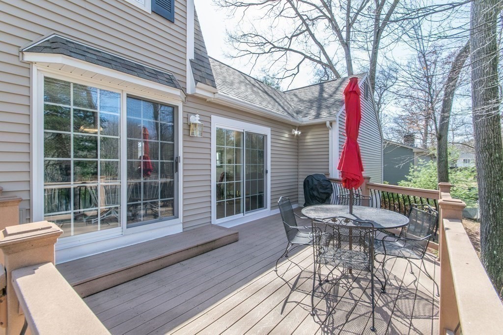 158 Edgewater Road Agawam, MA 01001 - Photo 32 of 41 Gallery Image 32