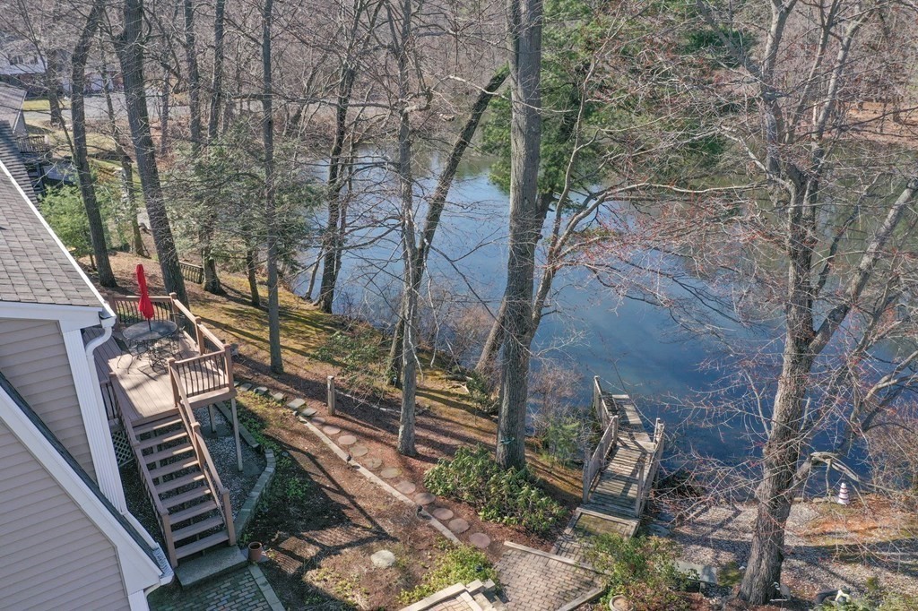 158 Edgewater Road Agawam, MA 01001 - Photo 38 of 41 Gallery Image 38