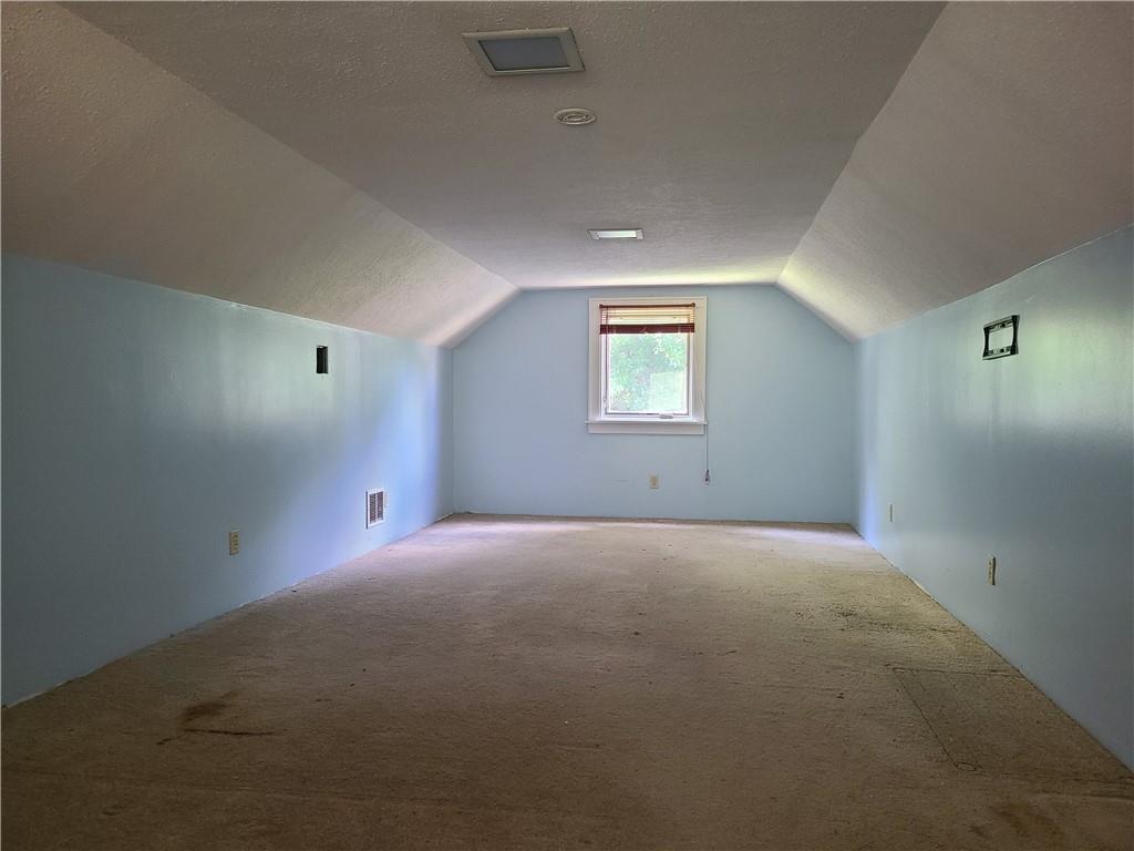 49 Midway Drive McKees Rocks, PA 15136 - Photo 12 of 23