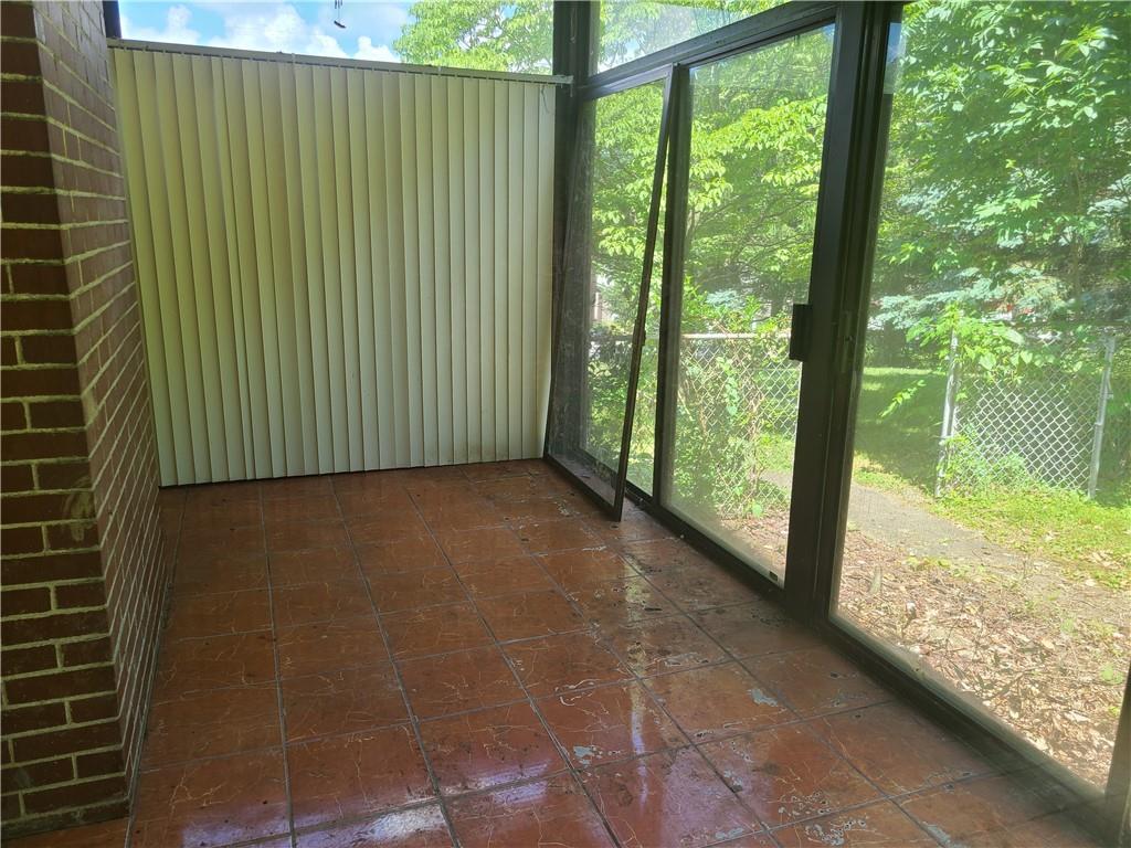 49 Midway Drive McKees Rocks, PA 15136 - Photo 18 of 23