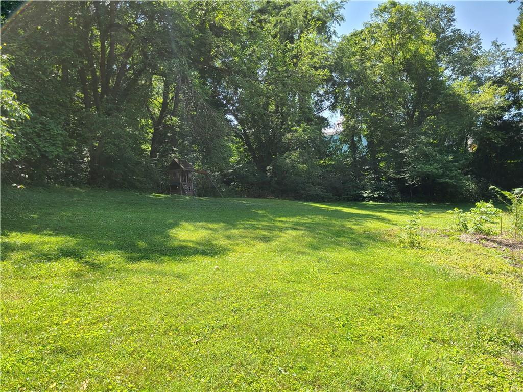 49 Midway Drive McKees Rocks, PA 15136 - Photo 22 of 23