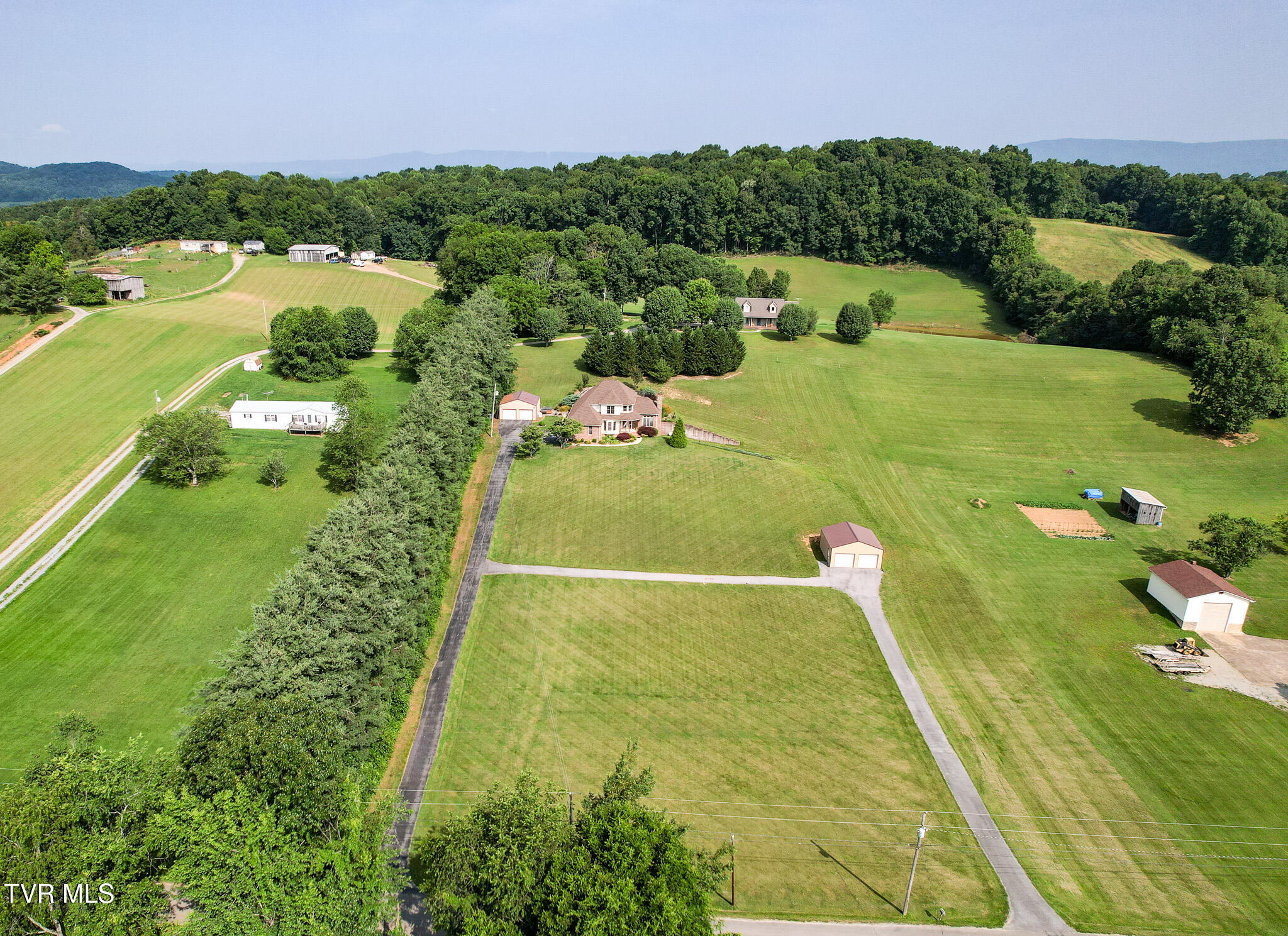 945 Dashaway Road Chuckey, TN 37641 - Photo 115 of 117 106